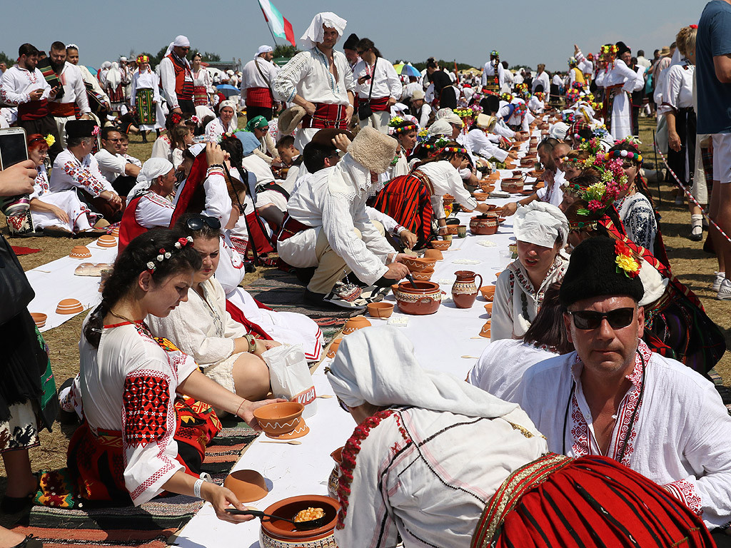 Българската Народна Сватба